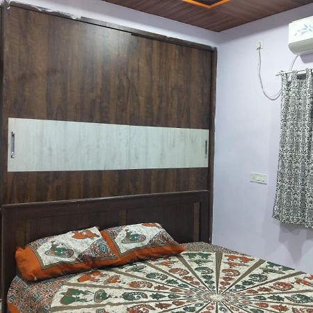 Sri Gowri Residency Villa Hyderabad Eksteriør bilde